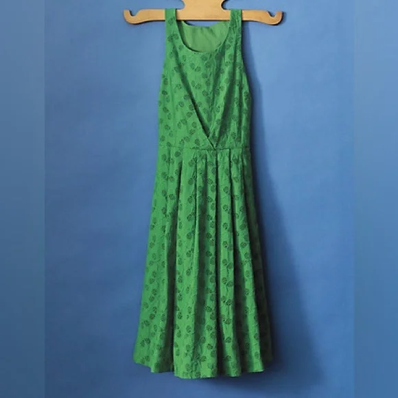 ANTHROPOLOGIE GRASS COURT DRESS - Picture 2 of 10